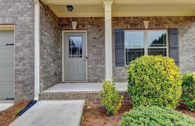 1376 Castleberry Drive Gallery 2