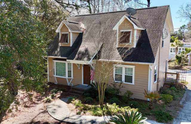 613 62nd Ave. N photos photos