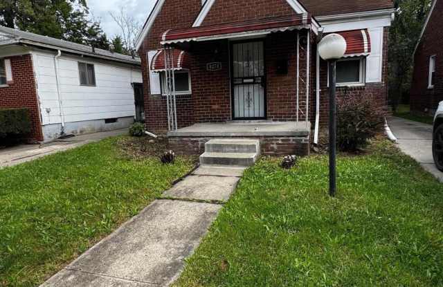 8278 Roselawn Street Gallery 2