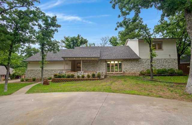 2805 Forrestridge Drive - 2805 Forrestridge Drive, Denton, TX 76205
