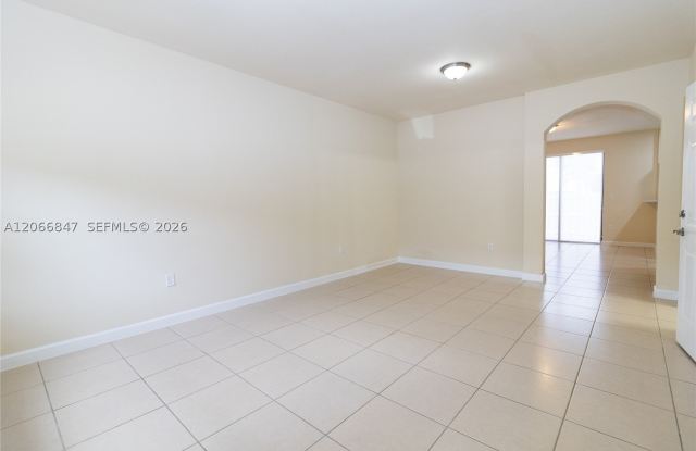 23656 SW 117th Ct Gallery 2