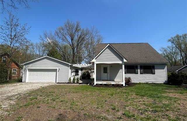 3165 Chenoa Street photos photos