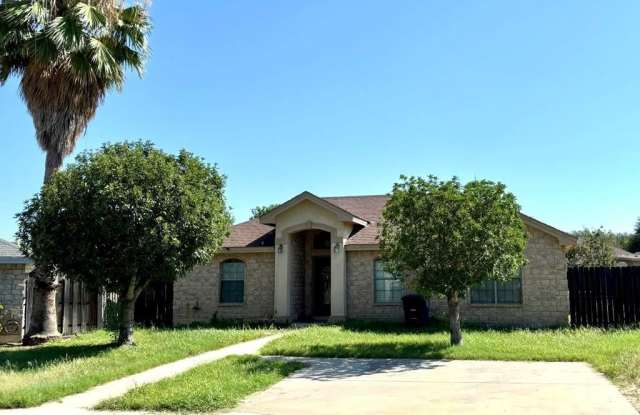 2087 Olmos Park Circle - 2087 Olmos Park Circle, Eagle Pass, TX 78852