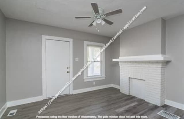 1244 Broadway St photos photos