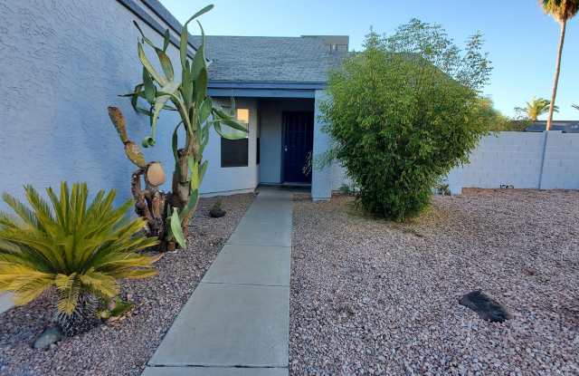 6110 West Caribe Lane Gallery 2