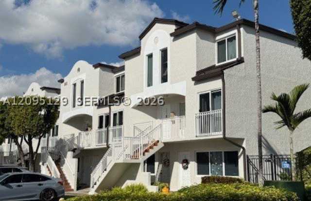 8585 NW 6th Ln Gallery 1