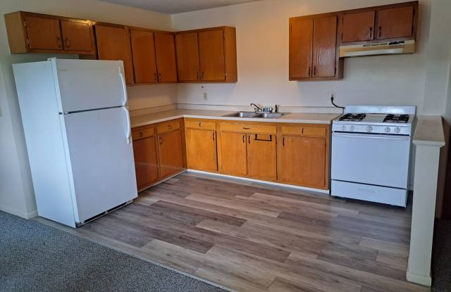 382-384 River St photos photos