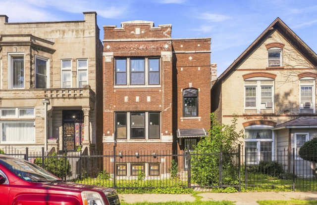 2112 S Drake Avenue photos photos