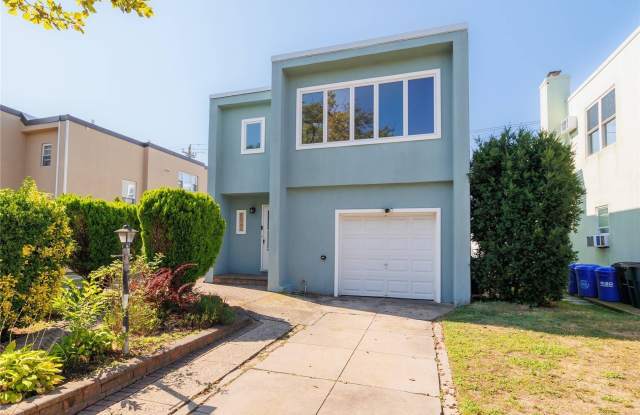 536 E Chester Street - 536 East Chester Street, Long Beach, NY 11561