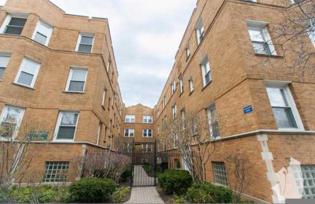 634 West Roscoe St. photos photos