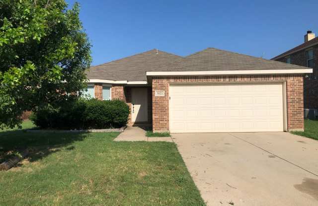 3021 Lake Side Drive - 3021 Lake Side Drive, Sanger, TX 76266