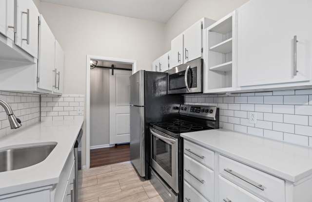 4425 Westlawn Drive - D204 photos photos