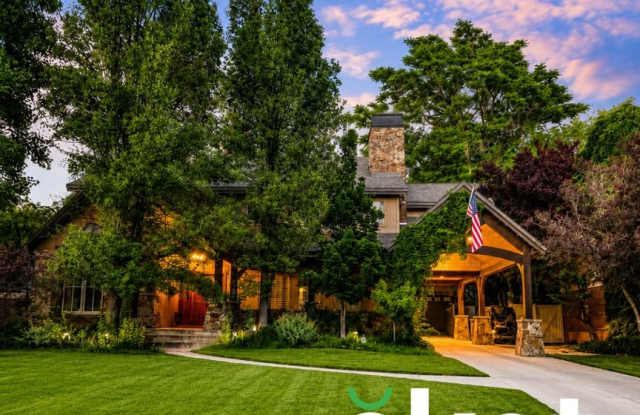 Rare Sugar House Home with Private Yard & Hot Tub photos photos Rare Sugar House Home with Private Yard & Hot Tub photos photos