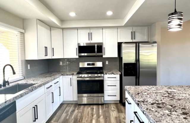 3 Bedroom Pool Home on Golf Course photos photos