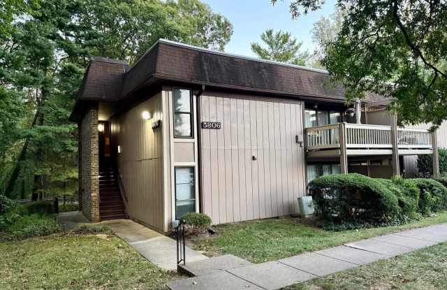 5806 ROYAL RIDGE DR #R - 5806 Royal Ridge Drive, West Springfield, VA 22152
