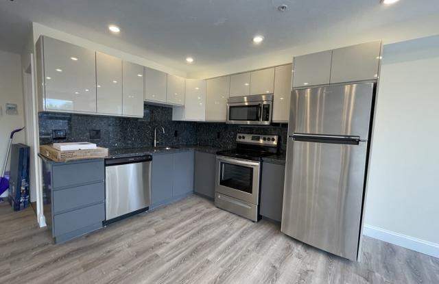 1022 Commonwealth Ave. photos photos