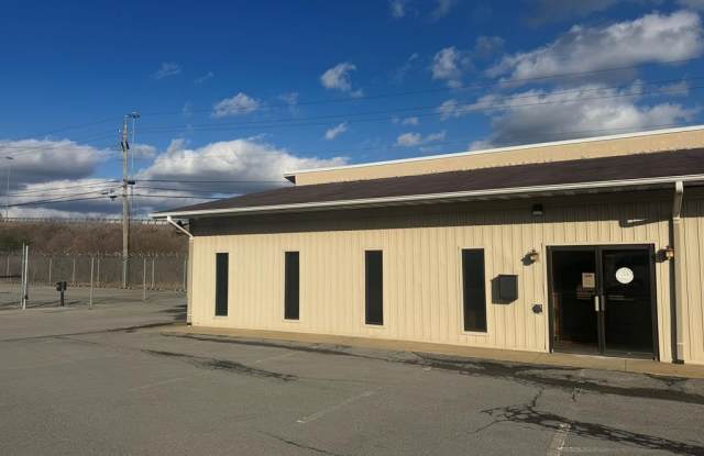 313 HARPER PARK DR. SUITE (D & H) photos photos