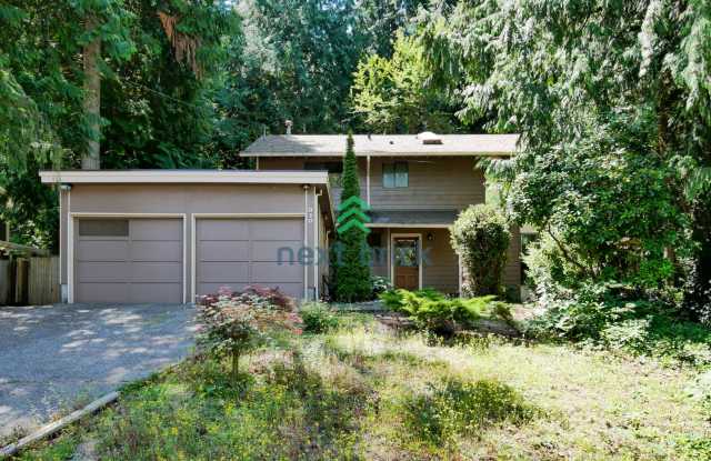 4 Beds 2.5 Bath Single-Family House at the Desired Squak Mountain Issaquah photos photos