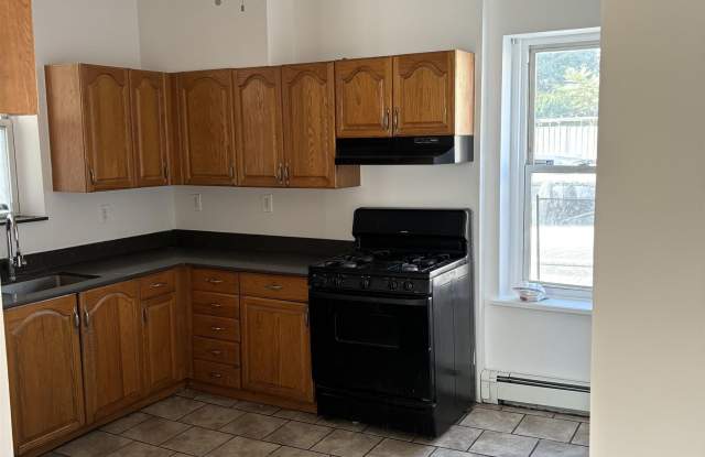 178 ORIENT ST photos photos