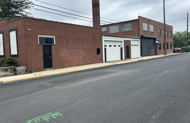 800 MAIN Street Gallery 2