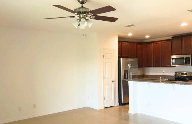 200 Primrose Drive photos photos