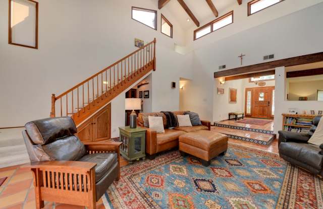 Stunning 4-Bedroom Albuquerque Foothill Home with Mountain Views! Schedule Your Showing Today! photos photos