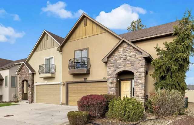 138 East Breinholt Street photos photos