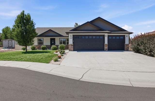 3 Bedroom Ranch in Windsor, Cul-de-Sac photos photos