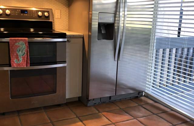 1515 Northeast Beacon Drive photos photos 1515 Northeast Beacon Drive photos photos