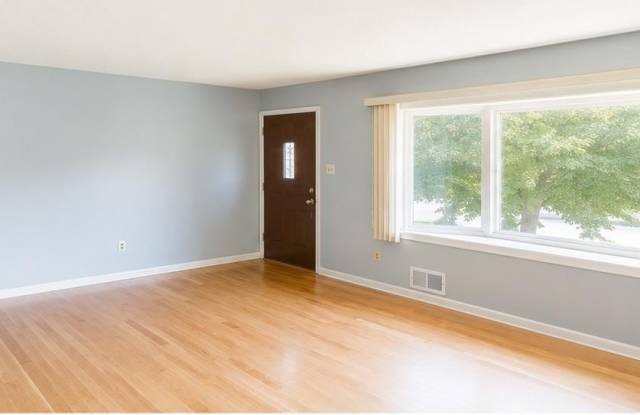 7114 E CEDAR Gallery 3