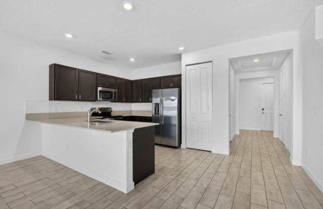 4408 Hemlock Drive, Riviera Beach, FL 33410 photos photos