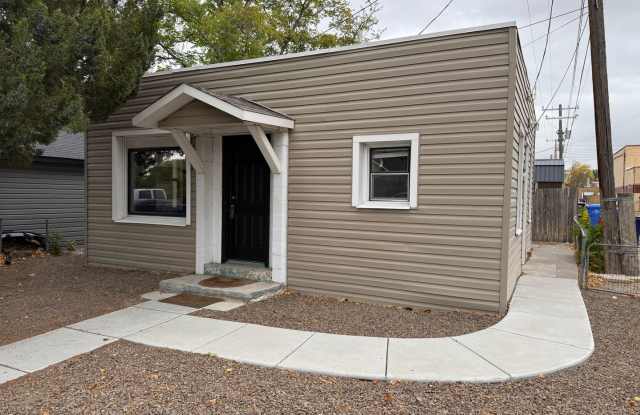 Fully Furnished Updated 2-Bedroom Home in Prime Downtown Location photos photos