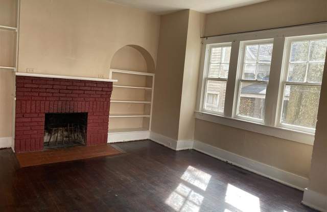 1605 S 13TH AVENUE Gallery 4