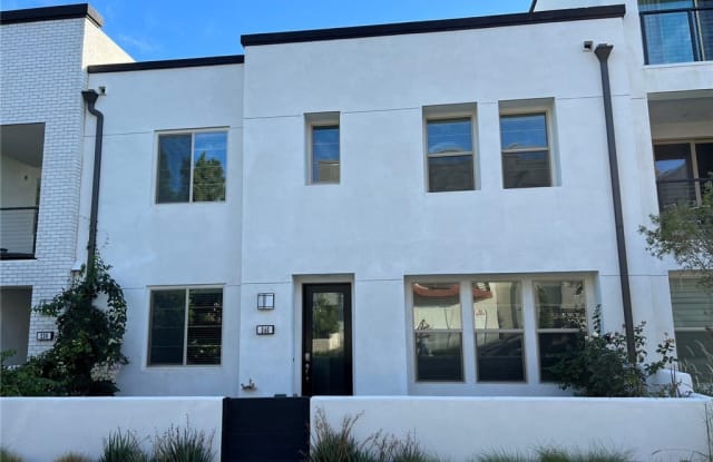 240 Harringay - 240 Harringay, Irvine, CA 92618