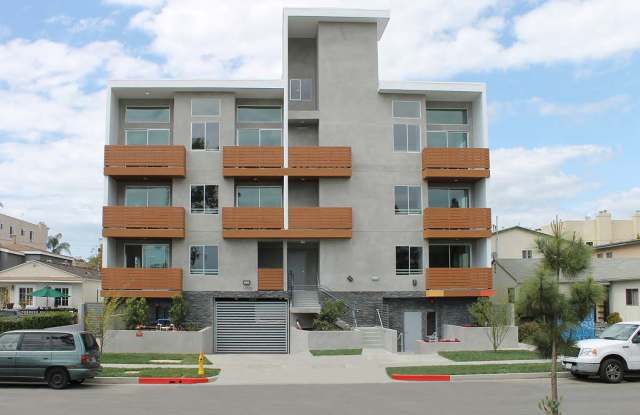 11755 Culver Boulevard Gallery 3