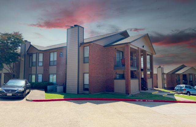 Valley Creek Apartments photos photos