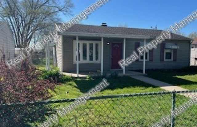 Three bedroom ranch in Hessville photos photos