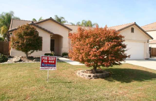 Great home for rent in Visalia! photos photos