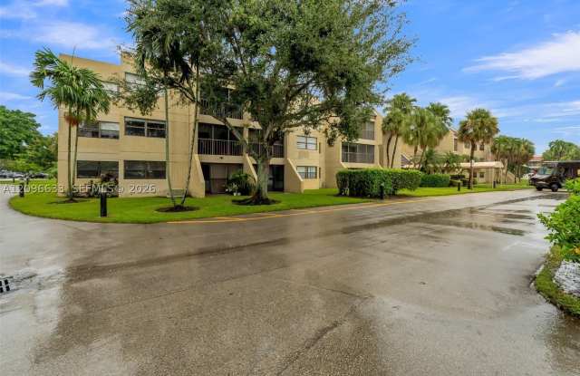 220 Lakeview Dr Gallery 3
