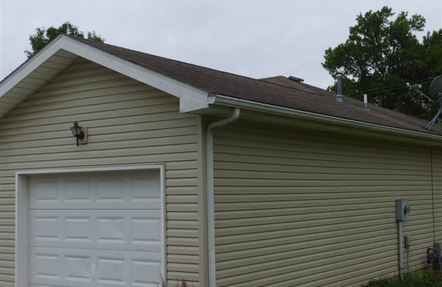606 Valley View St - 606 Valley View Drive, Carl Junction, MO 64834