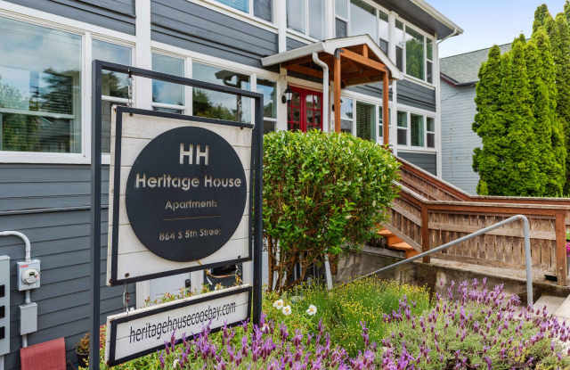 Coos Bay Apartments at Heritage House #1: Pet-Friendly Comfort Gallery 2