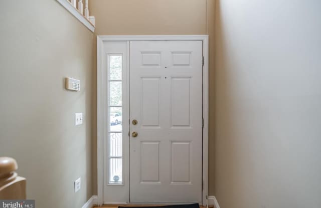 2807 MARYWOOD OAKS Lane Gallery 3