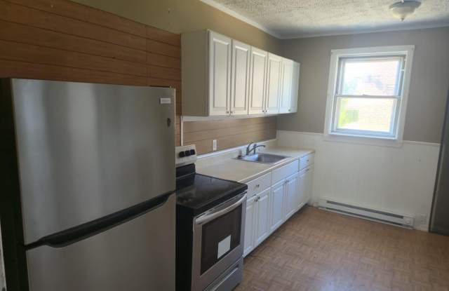 4584 G Street photos photos