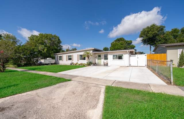 1624 Hollis Drive Gallery 2