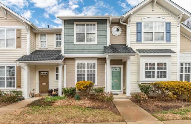 Conveniently located 2-bedroom, 2.5-bathroom home in Morrisville, NC photos photos