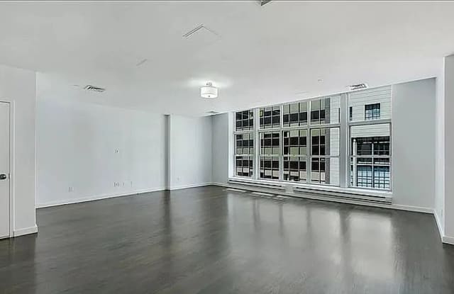 44 W 56th St Apt 4 - 44 West 56th Street, New York City, NY 10019