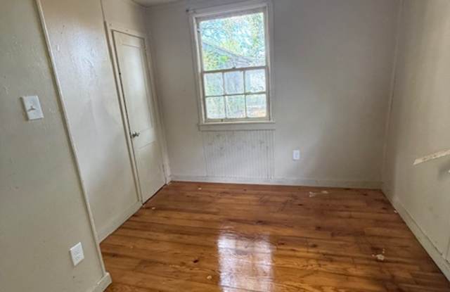 5818 Comish Drive Gallery 3