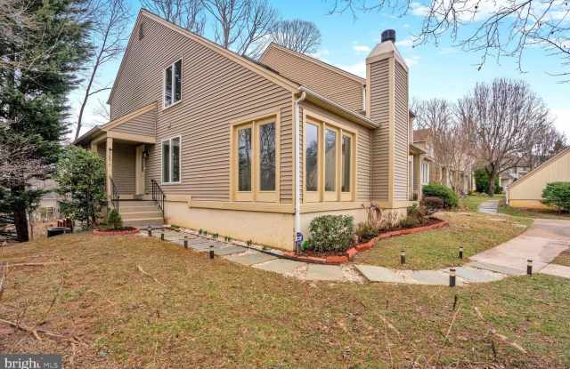 12574 GARLAND TREE COURT - 12574 Garland Tree Court, Fair Oaks, VA 22033