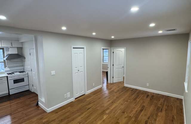 15 7th St - 15 7th Street, Pelham, NY 10803