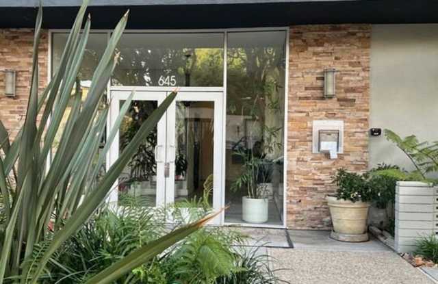 645 Westmount Dr - 645 Westmount Drive, West Hollywood, CA 90069